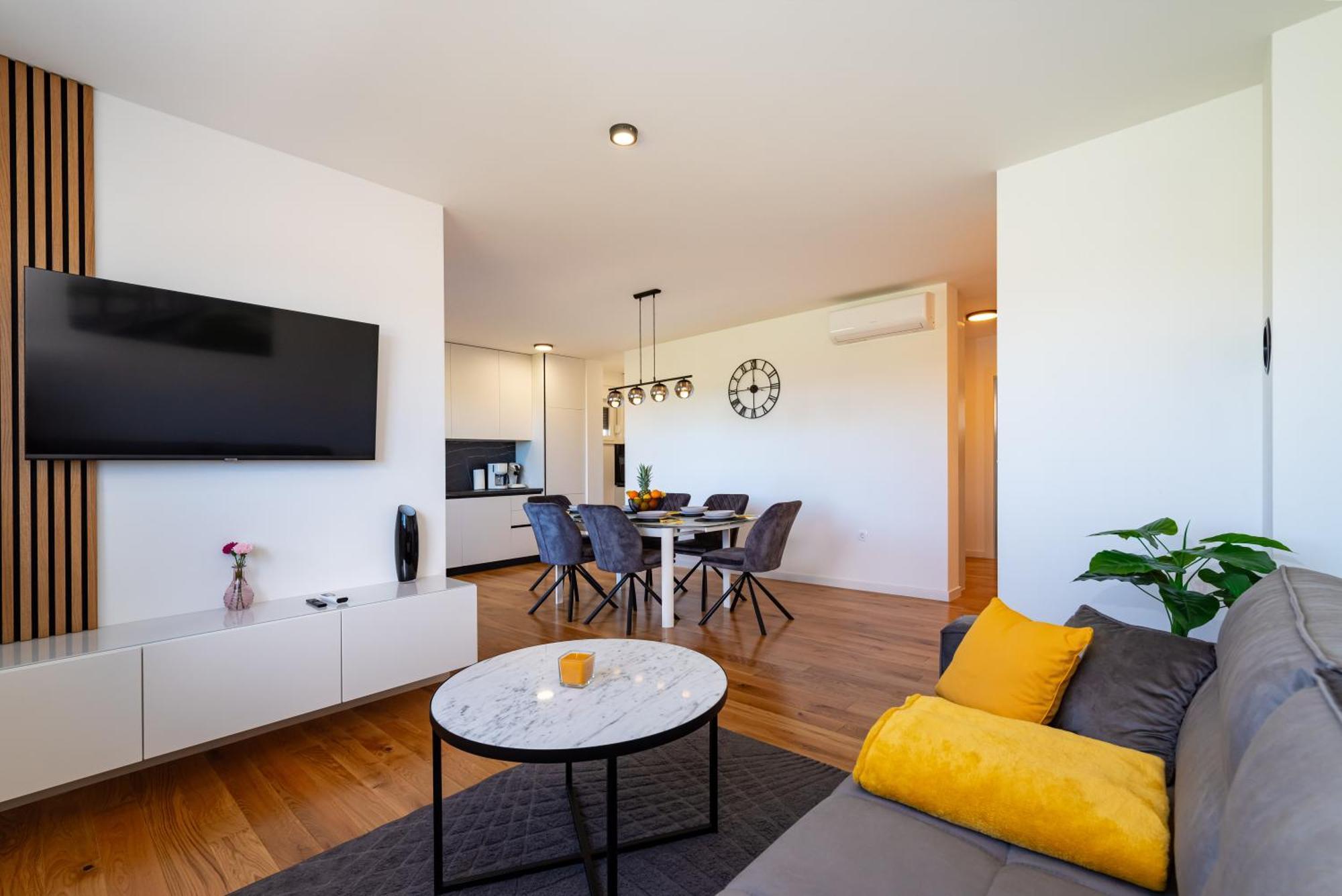 Rooftop Horizon Apartman *